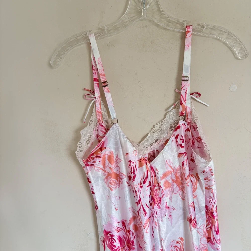 Oscar de la Renta Pink Floral Satin Lace Trim Nightgown Chemise